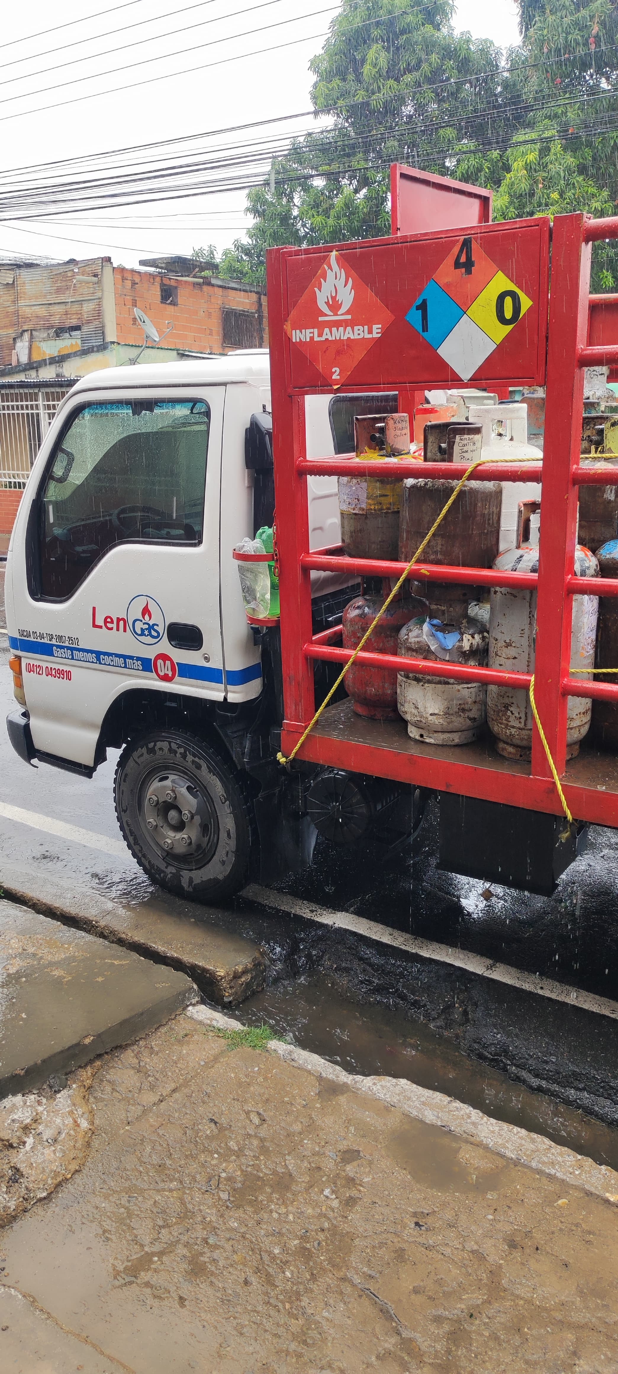 Imagen 2 de Len Gas C.A, (Palo Negro)